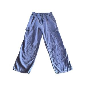 Hunter and Brown Blue Cargo/ Jogger Pants Size Medium